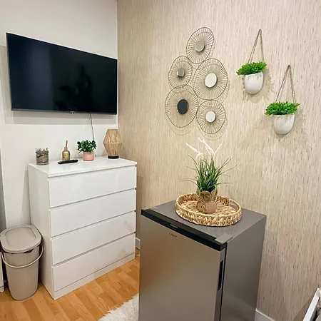 Aot - * Лиссабон